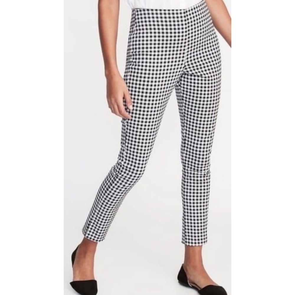 Old Navy Wow Gingham Ankle Pants Black & White Size 16